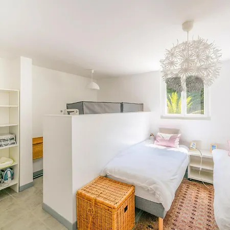 شقة 2 Bedroom Lovely In *