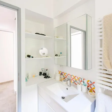 2 Bedroom Lovely In شقة *